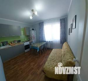 1-к квартира, посуточно, 38м2, 11/16 этаж