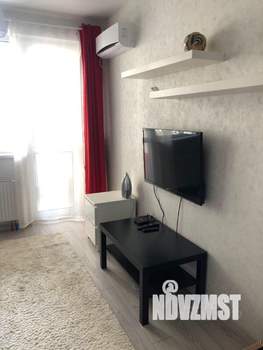 Студия квартира, посуточно, 30м2, 3/21 этаж