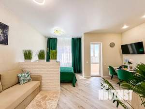 Студия квартира, посуточно, 35м2, 16/21 этаж