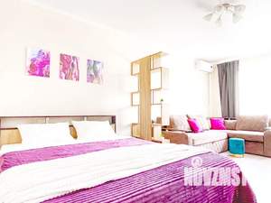 1-к квартира, посуточно, 40м2, 11/16 этаж