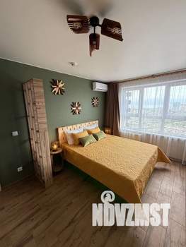 1-к квартира, посуточно, 39м2, 13/16 этаж