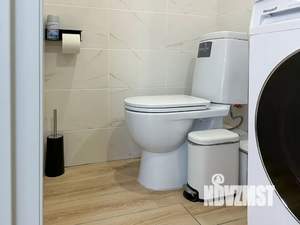 Студия квартира, посуточно, 18м2, 1/20 этаж