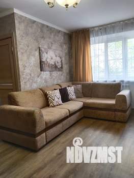 2-к квартира, посуточно, 45м2, 1/5 этаж
