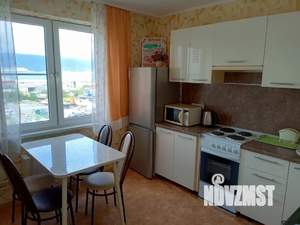 1-к квартира, посуточно, 39м2, 3/16 этаж