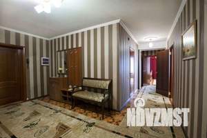 4-к квартира, посуточно, 120м2, 1/1 этаж