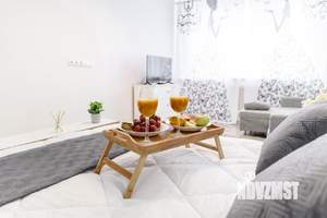 1-к квартира, посуточно, 43м2, 1/1 этаж