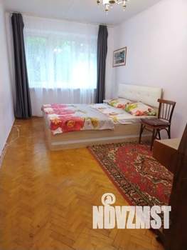 2-к квартира, посуточно, 48м2, 1/5 этаж