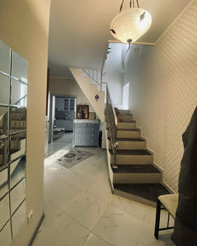 3-к квартира, на длительный срок, 92м2, 1/2 этаж