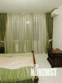 1-к квартира, посуточно, 37м2, 2/9 этаж