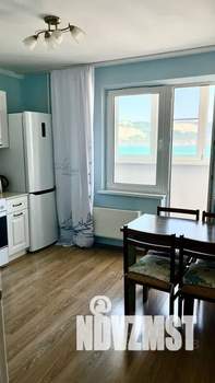 1-к квартира, посуточно, 40м2, 7/16 этаж