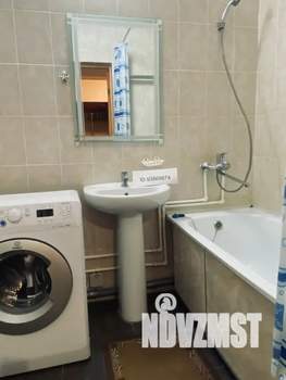 1-к квартира, посуточно, 40м2, 4/9 этаж