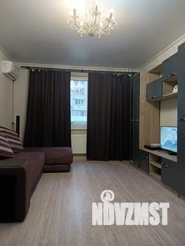 1-к квартира, посуточно, 40м2, 1/16 этаж