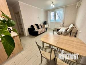 1-к квартира, посуточно, 35м2, 5/24 этаж