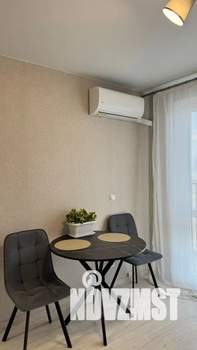 1-к квартира, посуточно, 40м2, 9/16 этаж