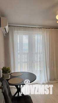 1-к квартира, посуточно, 40м2, 9/16 этаж