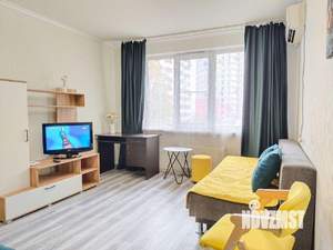 1-к квартира, посуточно, 42м2, 1/1 этаж