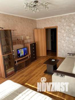 1-к квартира, посуточно, 40м2, 4/9 этаж