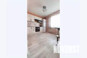 1-к квартира, посуточно, 38м2, 6/16 этаж
