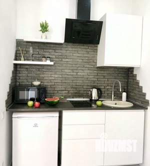 Студия квартира, посуточно, 35м2, 5/20 этаж