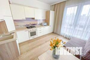1-к квартира, посуточно, 40м2, 3/9 этаж