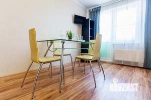 1-к квартира, посуточно, 39м2, 1/1 этаж