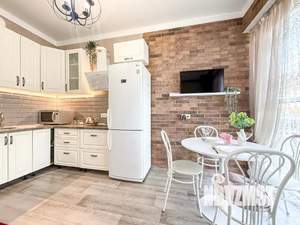 1-к квартира, посуточно, 45м2, 2/19 этаж