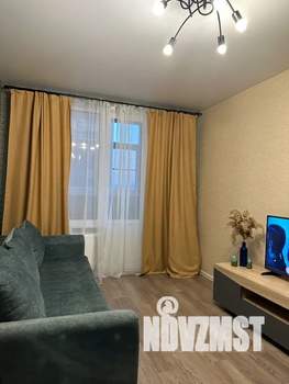 1-к квартира, посуточно, 45м2, 5/18 этаж