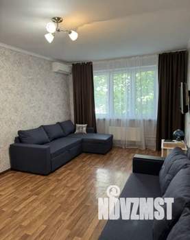 1-к квартира, посуточно, 40м2, 1/16 этаж