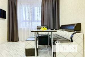 1-к квартира, посуточно, 44м2, 20/25 этаж