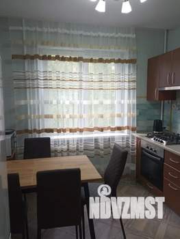 2-к квартира, посуточно, 60м2, 3/5 этаж