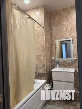 1-к квартира, посуточно, 41м2, 6/9 этаж