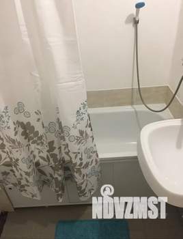 1-к квартира, посуточно, 38м2, 9/16 этаж