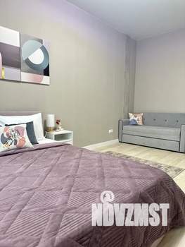 1-к квартира, посуточно, 42м2, 4/20 этаж