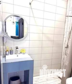 1-к квартира, посуточно, 25м2, 2/18 этаж