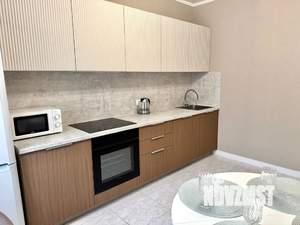 2-к квартира, посуточно, 62м2, 7/15 этаж