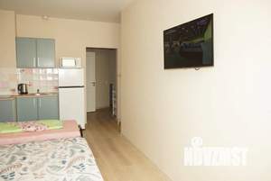 Студия квартира, посуточно, 28м2, 11/18 этаж