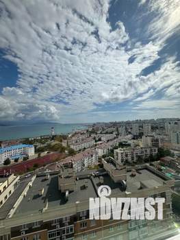 Студия квартира, посуточно, 40м2, 16/21 этаж