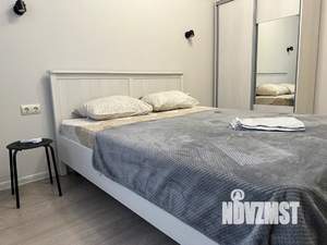 2-к квартира, посуточно, 43м2, 13/18 этаж