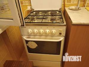 3-к квартира, на длительный срок, 63м2, 1/9 этаж