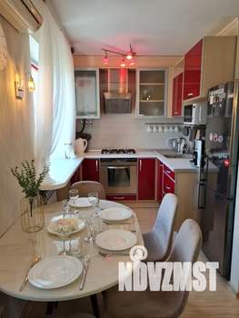 2-к квартира, посуточно, 48м2, 4/5 этаж