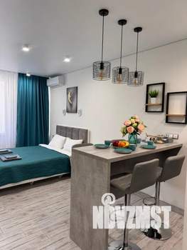 1-к квартира, посуточно, 25м2, 2/18 этаж