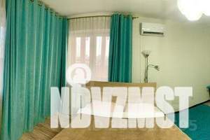 2-к квартира, посуточно, 77м2, 9/20 этаж