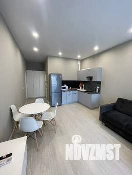 Студия квартира, посуточно, 30м2, 13/19 этаж