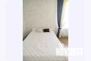 1-к квартира, посуточно, 43м2, 4/10 этаж