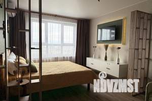 1-к квартира, посуточно, 39м2, 13/16 этаж