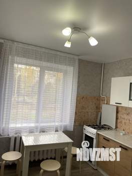 1-к квартира, посуточно, 38м2, 1/9 этаж
