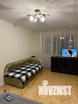 1-к квартира, посуточно, 34м2, 3/5 этаж