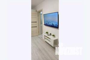 1-к квартира, посуточно, 40м2, 6/18 этаж