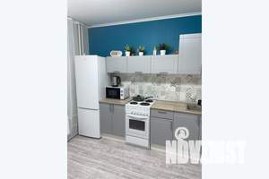 1-к квартира, посуточно, 40м2, 9/16 этаж