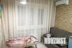 2-к квартира, посуточно, 61м2, 18/20 этаж